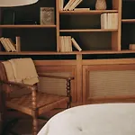 Maison Proche De Paris, La Source