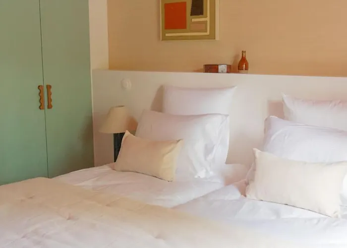 Maison Proche De Paris, La Source Villa Chalo-Saint-Mars